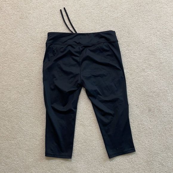 Champion black cropped drawstring leggings small - Picture 11 of 14